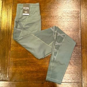 Victoria Sport knockout by Victoria’s secret, tight leggings, size small long.